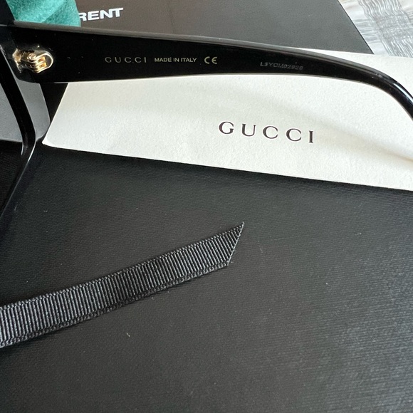 Gucci Sunglasses - Picture 3 of 3